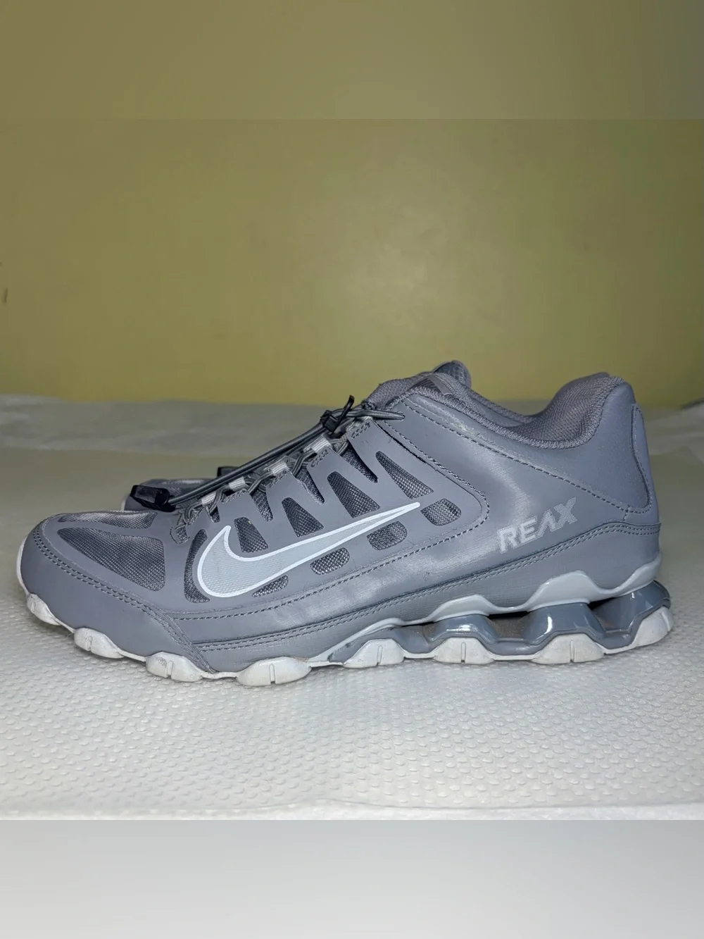 Nike Reax Men's‎ Grey Athletic Sneakers